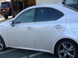 2009 LEXUS IS250, WHITE, SDN, 2.5L, AT,  Z25940